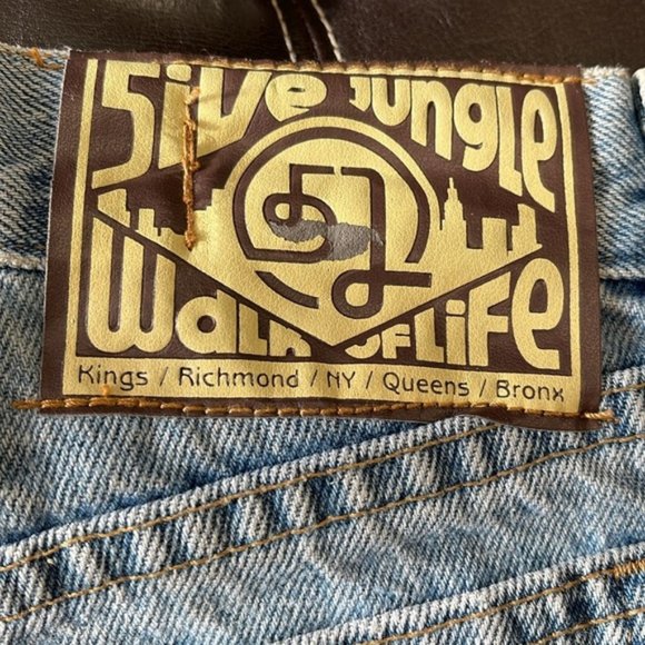 5ive Jungle & Co Women's Jean Shorts (2) - Picture 8 of 8